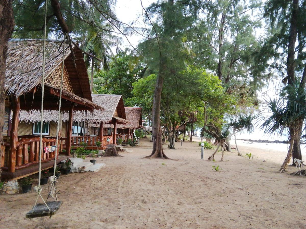 Kohjum Freedom Resort Koh Jum Εξωτερικό φωτογραφία