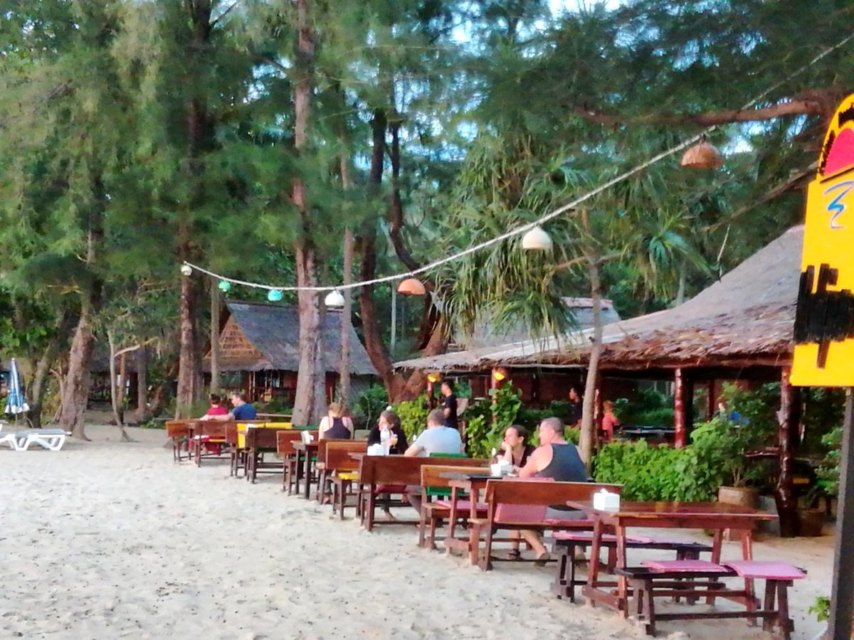 Kohjum Freedom Resort Koh Jum Εξωτερικό φωτογραφία