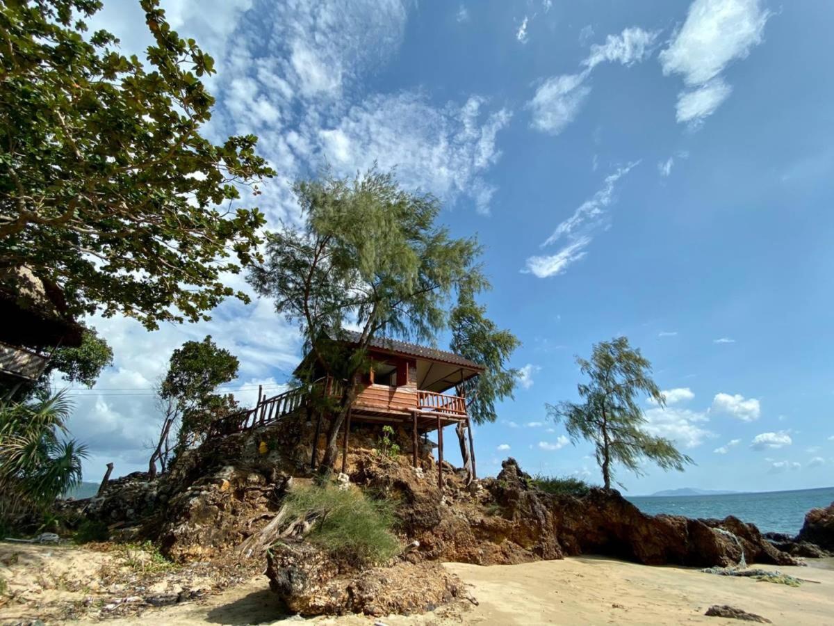 Kohjum Freedom Resort Koh Jum Εξωτερικό φωτογραφία